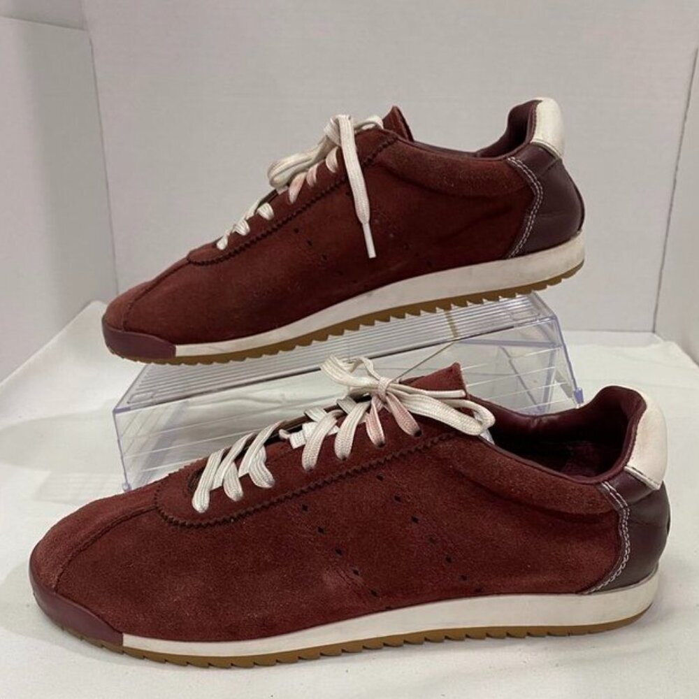 Steve Madden Mirage Suede Leather Low Top Sneakers Burgundy Gum Sole Women’s 7M